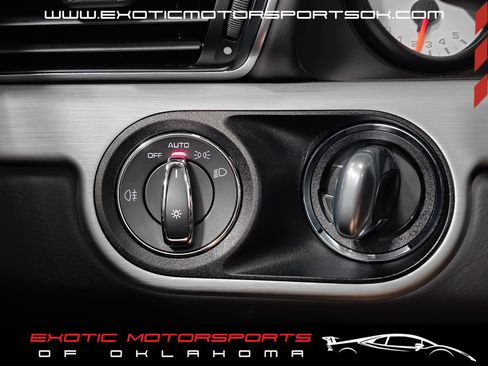 Used 2019 Porsche 911 Targa 4S AWD/4WD image 29