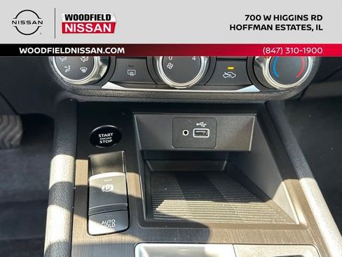 Certified 2025 Nissan Kicks S AWD/4WD image 37