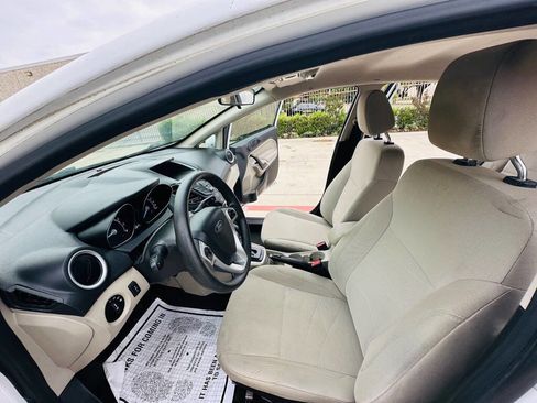 Used 2019 Ford Fiesta SE FWD image 13