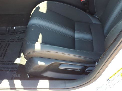 Used 2025 Honda Civic Sport image 13
