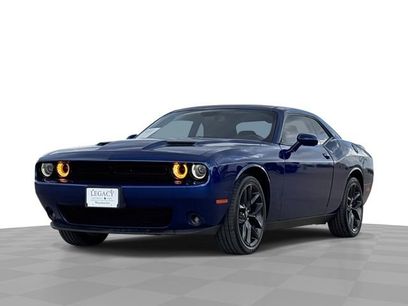 Used 2020 Dodge Challenger SXT w/ Blacktop Package