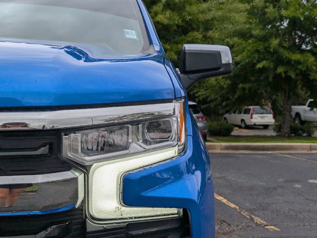 Used 2025 Chevrolet Silverado 1500 LT w/ Protection Package AWD/4WD image 13