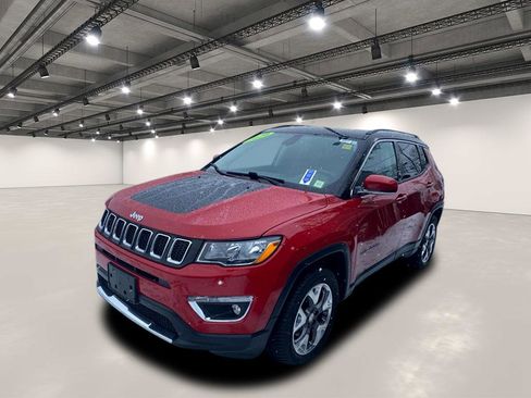 Used 2020 Jeep Compass Limited image 2