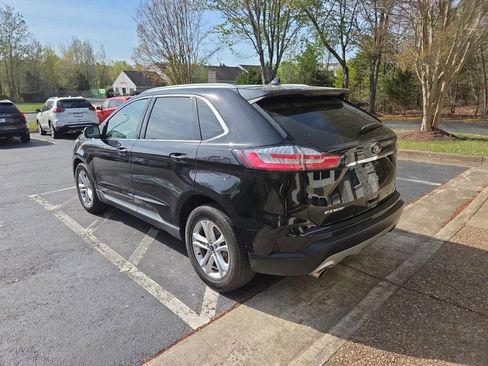 Used 2019 Ford Edge SEL w/ Equipment Group 201A image 2