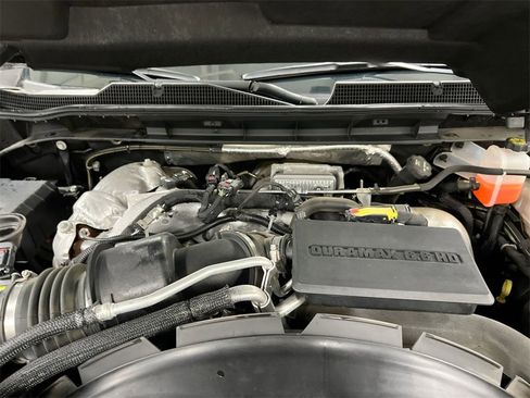 Used 2022 Chevrolet Silverado 2500 Custom w/ Custom Value Package image 24