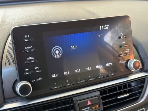 Used 2020 Honda Accord LX image 6