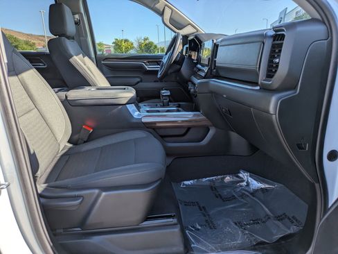 Used 2022 Chevrolet Silverado 1500 RST w/ Protection Package AWD/4WD image 31