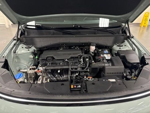 Used 2024 Hyundai Kona SE FWD image 25