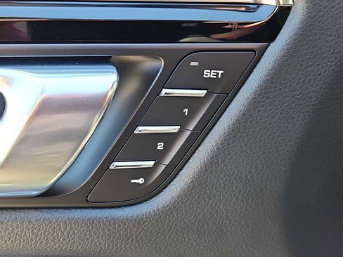 Certified 2026 Porsche Macan Turbo AWD/4WD image 26