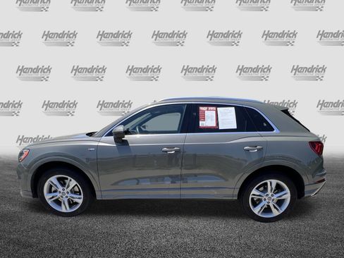 Used 2020 Audi Q3 2.0T Premium w/ Convenience Package AWD/4WD image 6