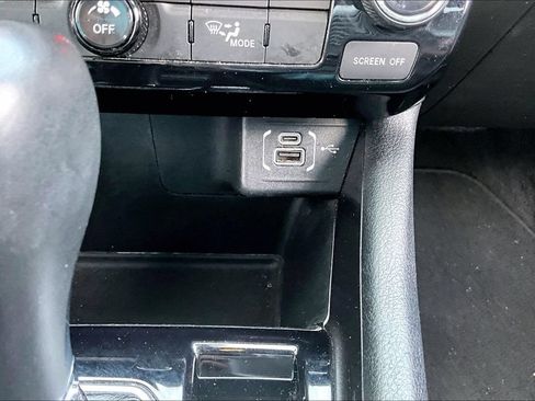 Used 2024 Jeep Compass Latitude AWD/4WD image 15