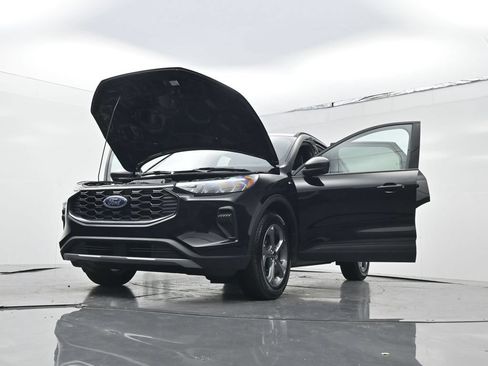 Used 2025 Ford Escape ST-Line FWD image 29