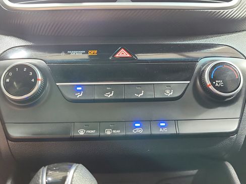 Used 2021 Hyundai Tucson SE FWD image 29