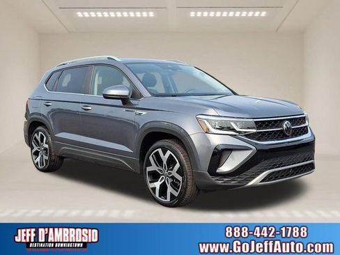 Certified 2022 Volkswagen Taos SEL AWD/4WD image 1