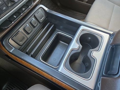 Used 2016 GMC Sierra 1500 SLE w/ SLE Value Package image 26