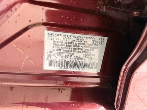 Used 2025 Nissan Sentra SV image 23