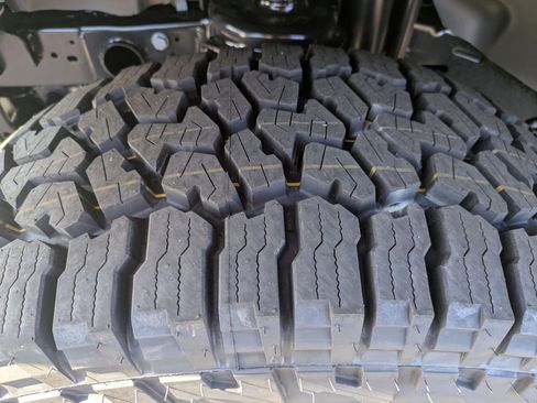 New 2026 Jeep Gladiator Rubicon w/ Safety Group image 10