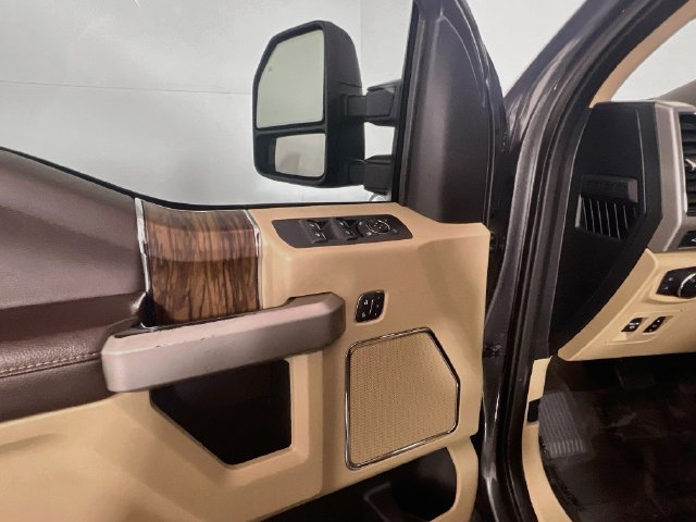 Used 2019 Ford F150 Lariat w/ Trailer Tow Package AWD/4WD image 10