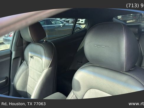 Used 2019 Kia Stinger GT2 AWD/4WD image 22