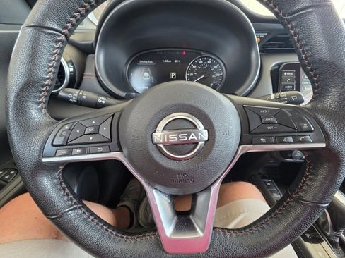 Used 2023 Nissan Kicks SR image 20
