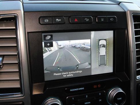 Used 2017 Ford F350 Platinum w/ Platinum Ultimate Package image 35