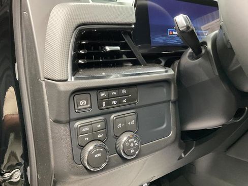 New 2026 Chevrolet Suburban RST w/ Comfort Package AWD/4WD image 15