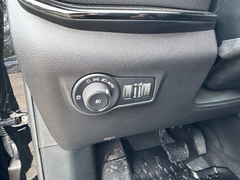 New 2026 Jeep Compass Latitude image 31