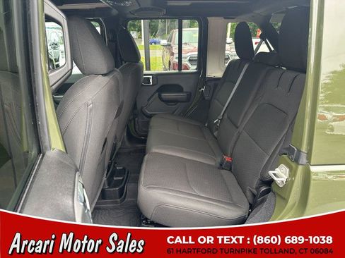 Used 2023 Jeep Wrangler Unlimited w/ Sun & Screen Package AWD/4WD image 17