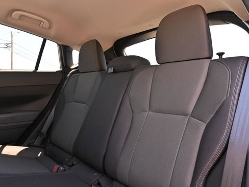 Used 2024 Subaru Crosstrek 2.0i AWD/4WD image 17