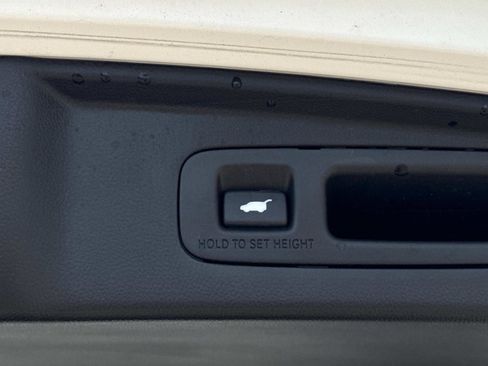 Certified 2023 Honda CR-V EX-L image 13