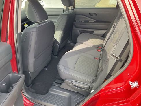 New 2026 Nissan Pathfinder SV image 13