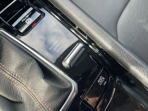 Used 2022 Jeep Compass Limited image 21