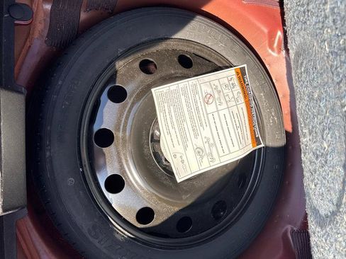 Used 2010 Mercury Milan Premier image 20