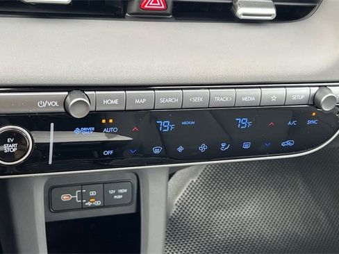 New 2026 Hyundai Ioniq 5 SEL image 21