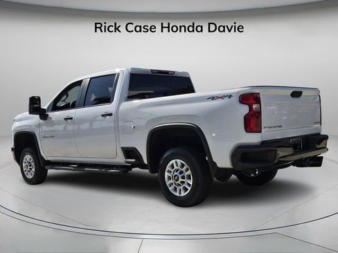 Used 2024 Chevrolet Silverado 2500 Custom w/ Custom Value Package AWD/4WD image 7