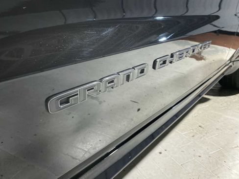 Used 2018 Jeep Grand Cherokee High Altitude image 7