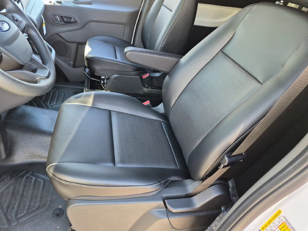 New 2027 Ford Transit 250 148 Medium Roof w/ Load Area Protection Package RWD image 15