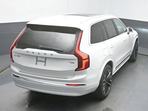 New 2026 Volvo XC90 T8 Plus w/ Protection Package Premier image 48