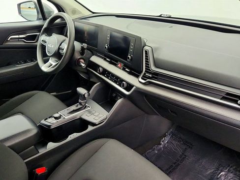 Used 2024 Kia Sportage LX FWD image 22