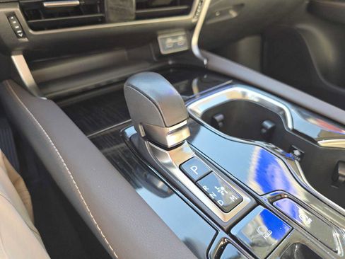 Used 2024 Lexus RX 350 FWD w/ Technology Package image 34
