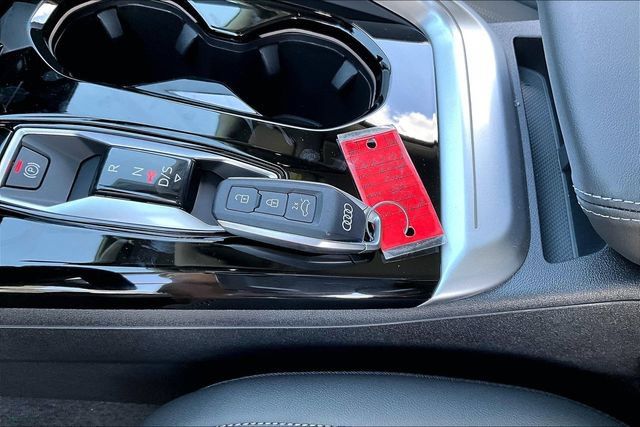 New 2026 Audi Q5 Premium Plus AWD/4WD image 9