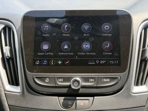 Used 2025 Chevrolet Malibu LT FWD image 21