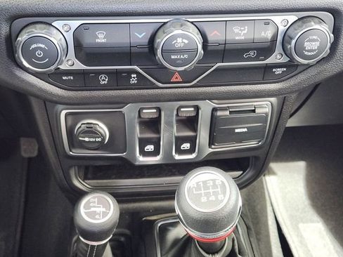 New 2026 Jeep Wrangler Sport AWD/4WD image 15