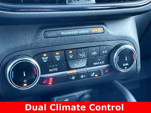 Used 2025 Ford Escape ST-Line Select image 4