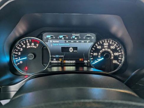 Used 2015 Ford F150 Lariat w/ Equipment Group 501A Mid image 10