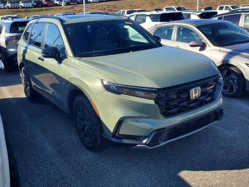 Used 2026 Honda CR-V TrailSport image 2