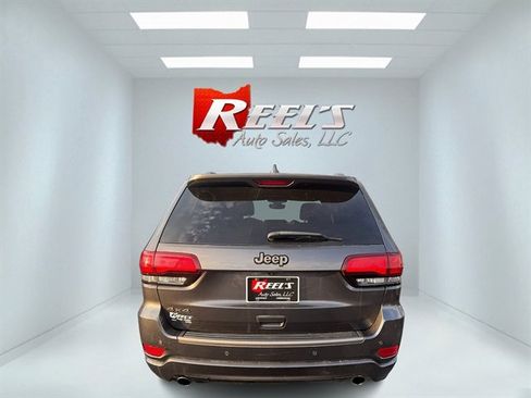 Used 2017 Jeep Grand Cherokee Limited 75th Anniversary image 8