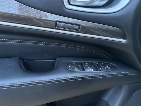 Used 2020 INFINITI QX60 Luxe w/ Essential Package image 13