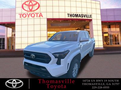 New 2024 Toyota Tacoma SR5