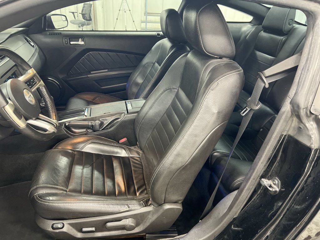Used 2012 Ford Mustang Premium RWD image 18
